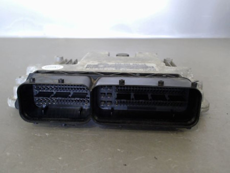 CALCULATEUR MOTEUR SEAT LEON