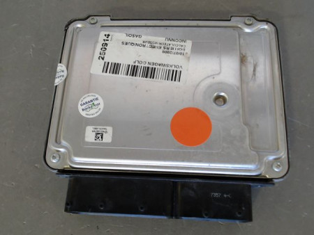 CALCULATEUR MOTEUR VOLKSWAGEN GOLF