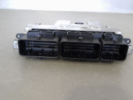 CALCULATEUR MOTEUR RENAULT TWINGO