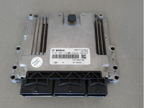 CALCULATEUR MOTEUR RENAULT CLIO