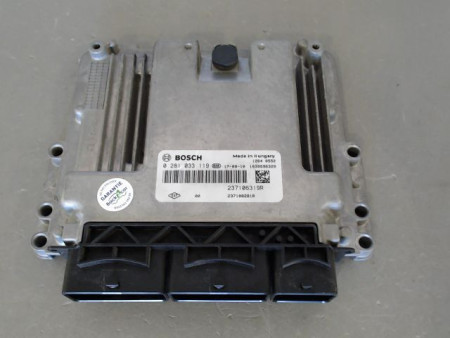 CALCULATEUR MOTEUR RENAULT CLIO