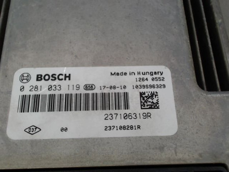 CALCULATEUR MOTEUR RENAULT CLIO