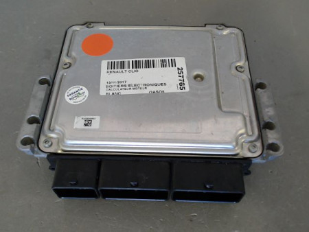 CALCULATEUR MOTEUR RENAULT CLIO