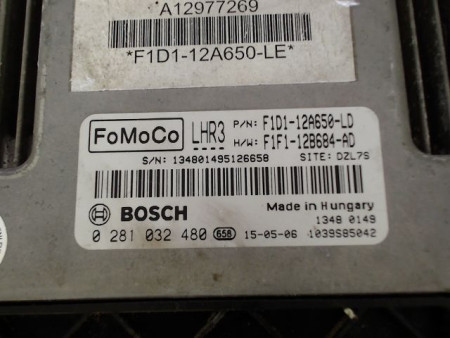 CALCULATEUR MOTEUR FORD C-MAX