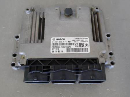 CALCULATEUR MOTEUR PEUGEOT 208