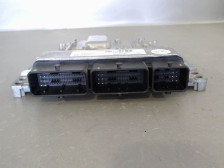 CALCULATEUR MOTEUR RENAULT MEGANE