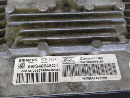 CALCULATEUR MOTEUR CITROEN XSARA