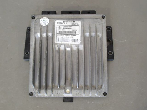 CALCULATEUR MOTEUR RENAULT KANGOO