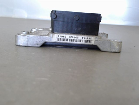 CALCULATEUR MOTEUR OPEL CORSA