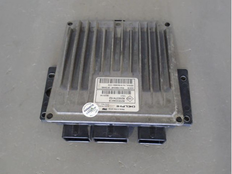 CALCULATEUR MOTEUR RENAULT MEGANE