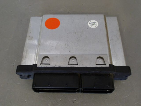CALCULATEUR MOTEUR VOLKSWAGEN GOLF