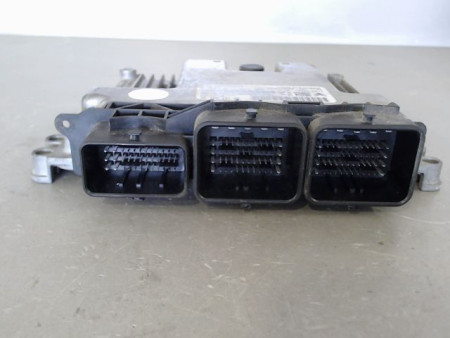 CALCULATEUR MOTEUR PEUGEOT 207