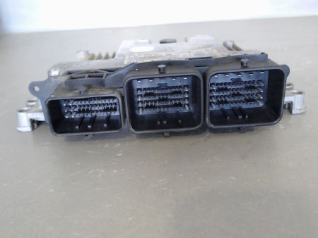 CALCULATEUR MOTEUR PEUGEOT 308