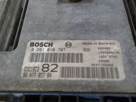 CALCULATEUR MOTEUR PEUGEOT 206