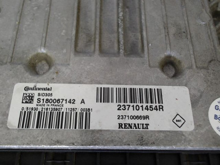CALCULATEUR MOTEUR RENAULT MEGANE
