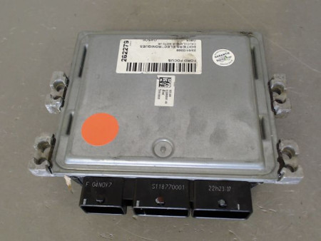 CALCULATEUR MOTEUR FORD FOCUS