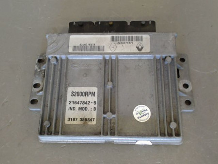 CALCULATEUR MOTEUR RENAULT LAGUNA