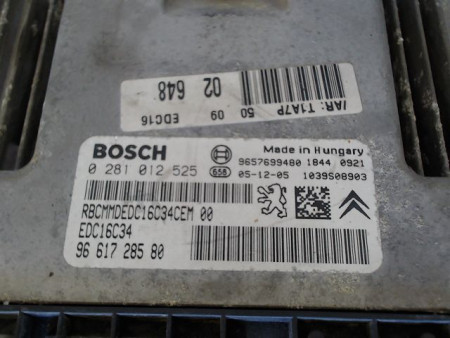 CALCULATEUR MOTEUR PEUGEOT 206