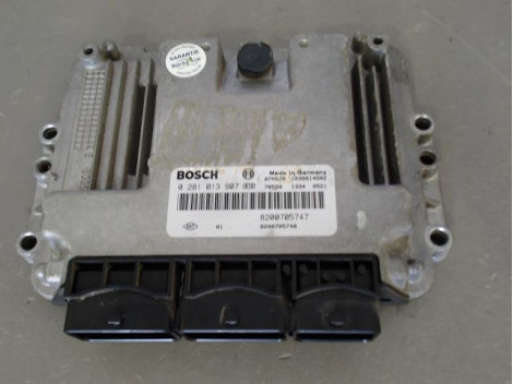 CALCULATEUR MOTEUR RENAULT MEGANE