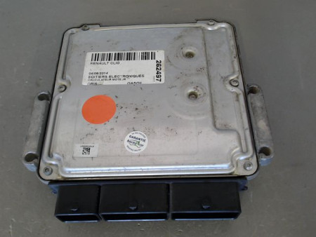 CALCULATEUR MOTEUR RENAULT CLIO