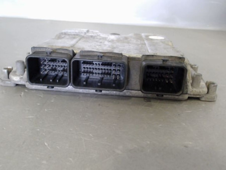 CALCULATEUR MOTEUR CITROEN XSARA