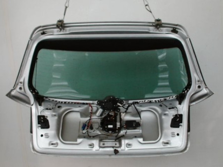 HAYON VOLKSWAGEN GOLF