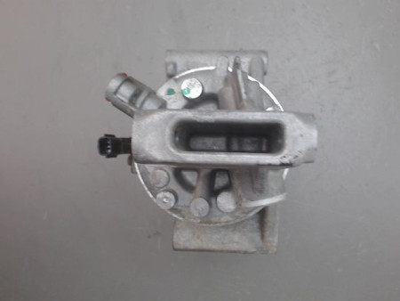 COMPRESSEUR AIR CONDITIONNE DACIA SANDERO