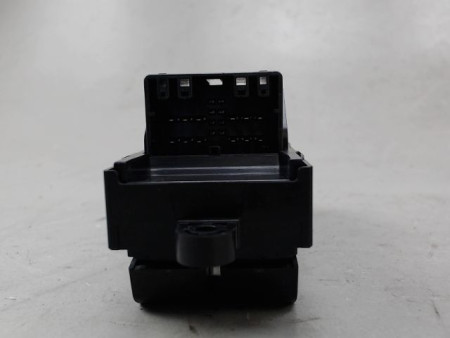 COMMANDE LEVE-GLACE PORTE AVG SUZUKI SWIFT