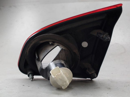 FEU ARRIERE INTERIEUR GAUCHE NISSAN QASHQAI