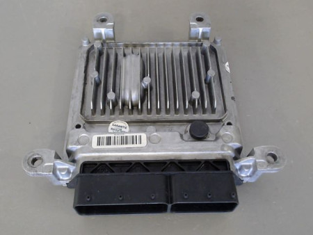 CALCULATEUR MOTEUR MERCEDES CLASSE E