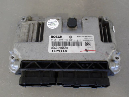 CALCULATEUR MOTEUR TOYOTA YARIS