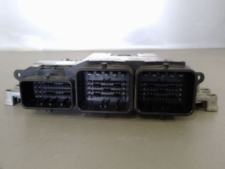 CALCULATEUR MOTEUR PEUGEOT 208