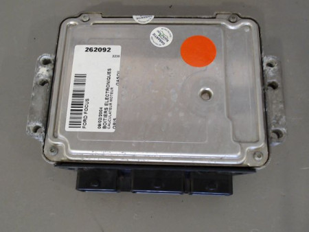 CALCULATEUR MOTEUR FORD FOCUS
