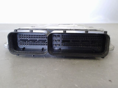 CALCULATEUR MOTEUR VOLKSWAGEN GOLF