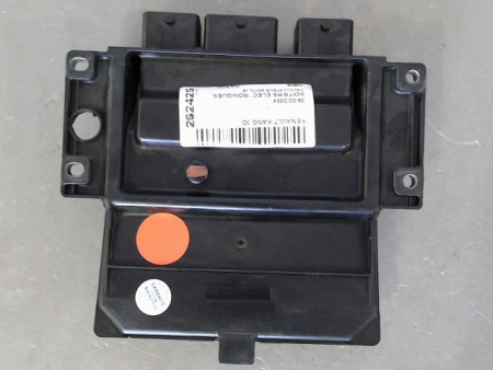 CALCULATEUR MOTEUR RENAULT KANGOO