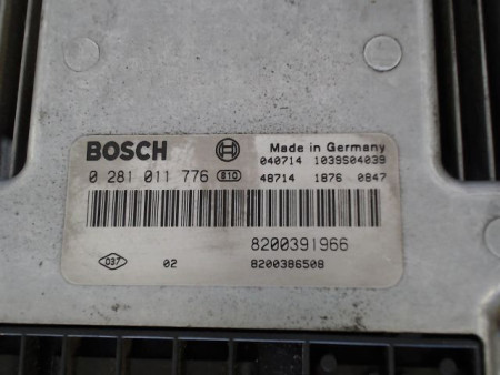 CALCULATEUR MOTEUR RENAULT MEGANE