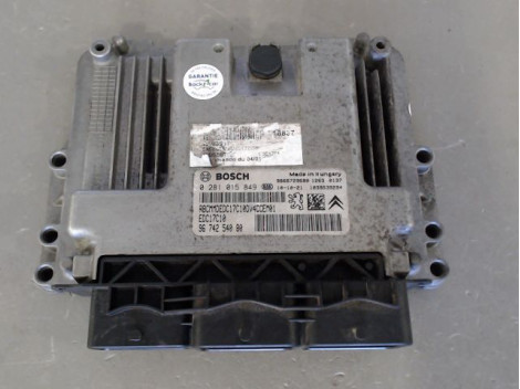 CALCULATEUR MOTEUR PEUGEOT 207