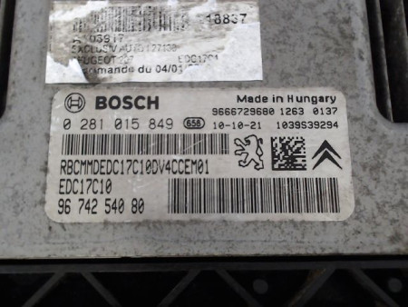CALCULATEUR MOTEUR PEUGEOT 207