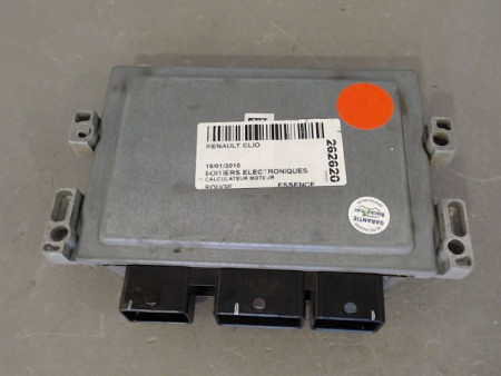 CALCULATEUR MOTEUR RENAULT CLIO