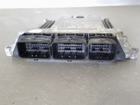 CALCULATEUR MOTEUR RENAULT ESPACE