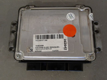 CALCULATEUR MOTEUR PEUGEOT 206