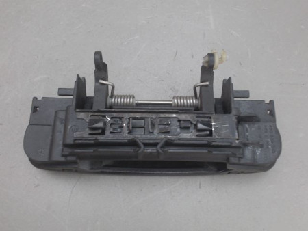 POIGNEE EXTERIEURE PORTE ARRIERE DROIT AUDI A4