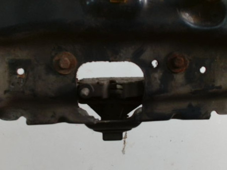TRAVERSE SUPERIEURE ARMATURE AVANT FORD TRANSIT