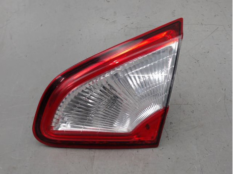 FEU ARRIERE INTERIEUR DROIT NISSAN QASHQAI