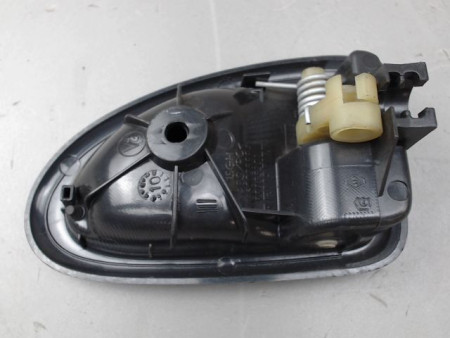 POIGNEE INTERIEURE PORTE AVANT GAUCHE RENAULT CLIO