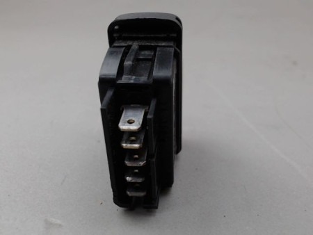 COMMANDE LEVE-GLACE PORTE AVG RENAULT CLIO