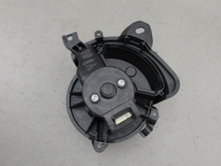 MOTEUR VENTILATEUR CHAUFFAGE OPEL CORSA