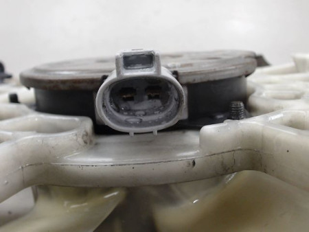 MOTEUR VENTILATEUR RADIATEUR TOYOTA YARIS