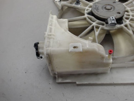 MOTEUR VENTILATEUR RADIATEUR TOYOTA YARIS