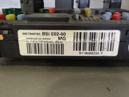 BOITIER GESTION HABITACLE PEUGEOT 206